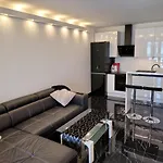 Apartamenty Tenisowa